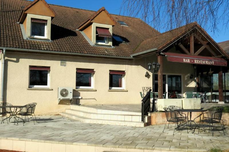 Kyriad Saint Georges Dijon Sud 3*