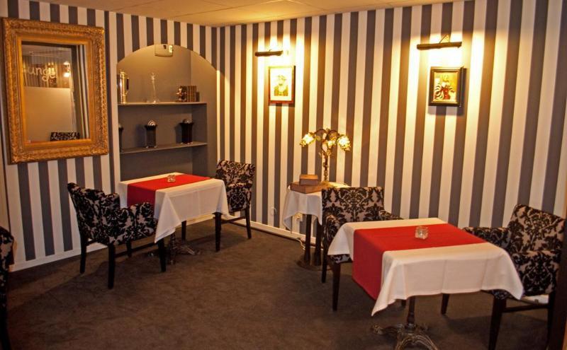Kyriad Saint Georges Dijon Sud 3* Nuits-Saint-Georges