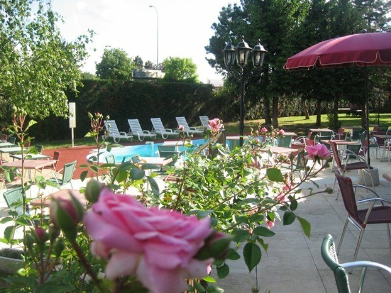 Kyriad Saint Georges Dijon Sud Hotel